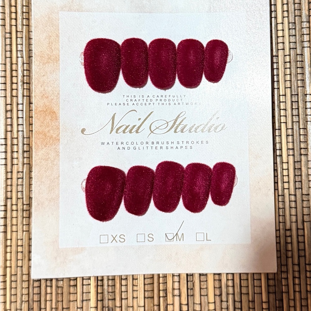 Red velvet press on nail Set